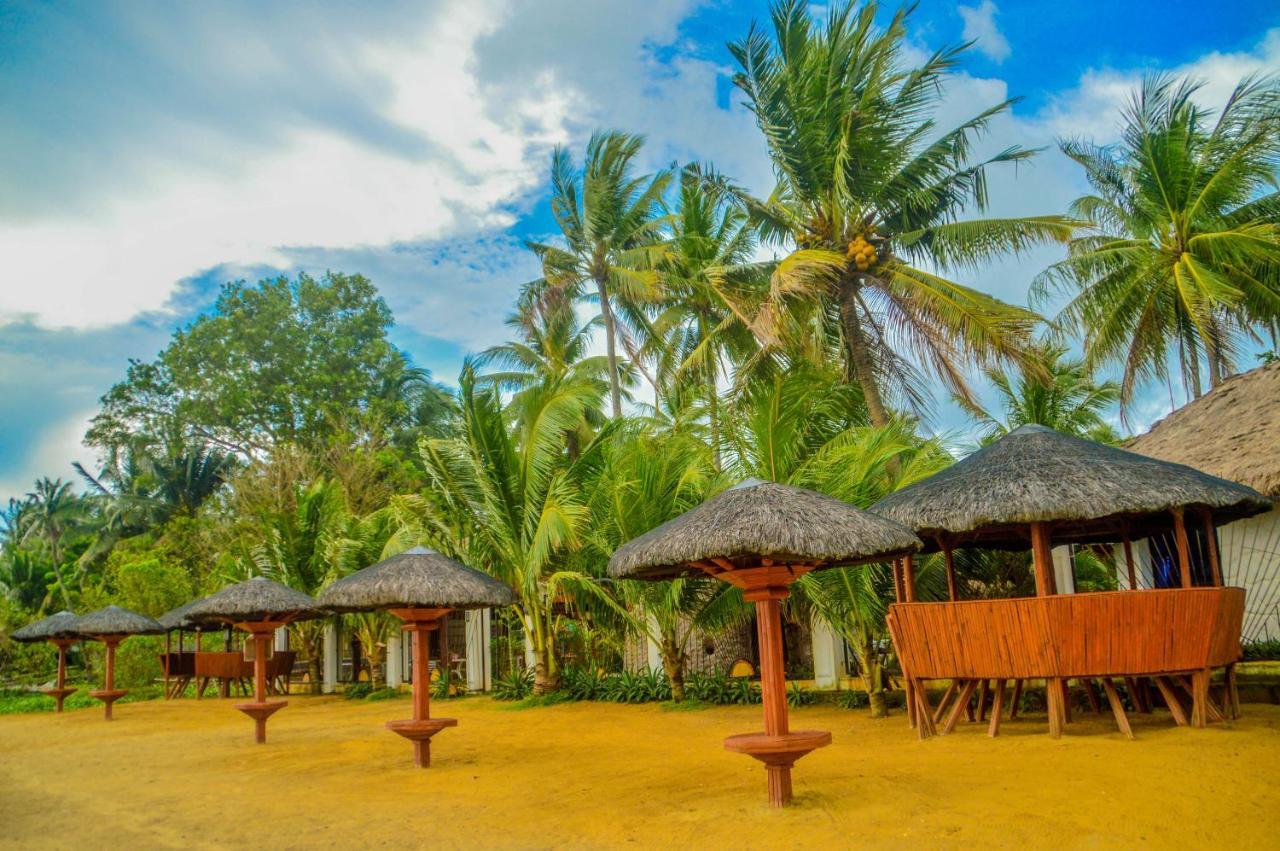Camaya-An Paradise Beach Resort Malabugas 外观 照片