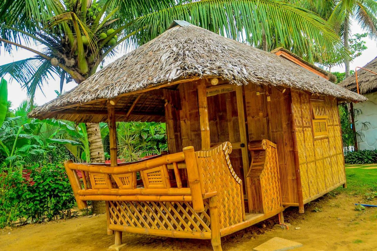 Camaya-An Paradise Beach Resort Malabugas 外观 照片